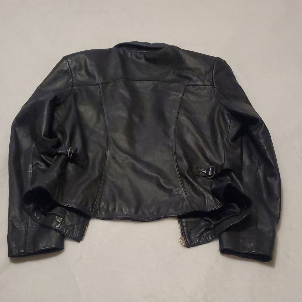 Guess Women's Black Genuine Leather Zip Jacket With Zippered Chest Pockets - Picture 8 of 16